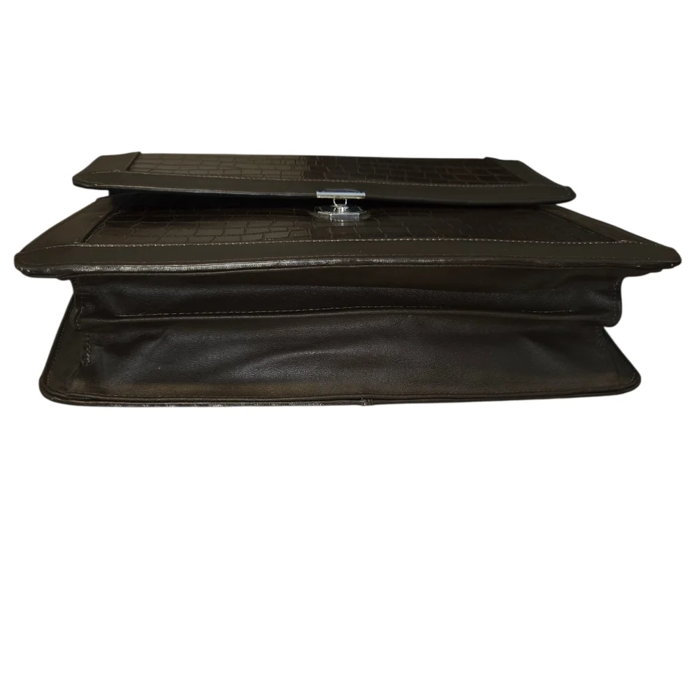 🚫 Elegant Brown Cowhide Leather Crocodile-Embossed Men's Briefcase